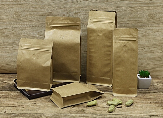 La stagnola risigillabile sta sui sacchetti a chiusura lampo riutilizzabili per tè spolverizza l'imballaggio alimentare in serie a secco
