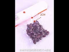 Qual è il metodo di utilizzo di una piccola pompa a vuoto?